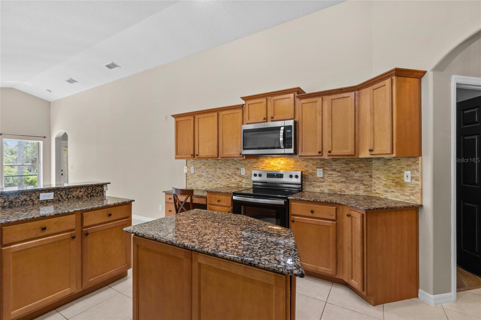 GREATER PINES PH 08 LT 802 - Residential