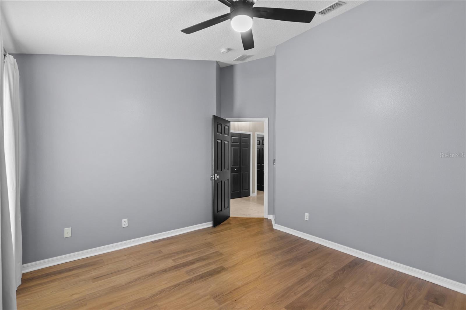 GREATER PINES PH 08 LT 802 - Residential