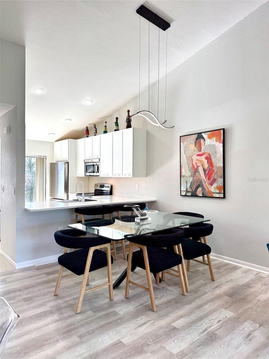 SOMERSET - Residential Lease