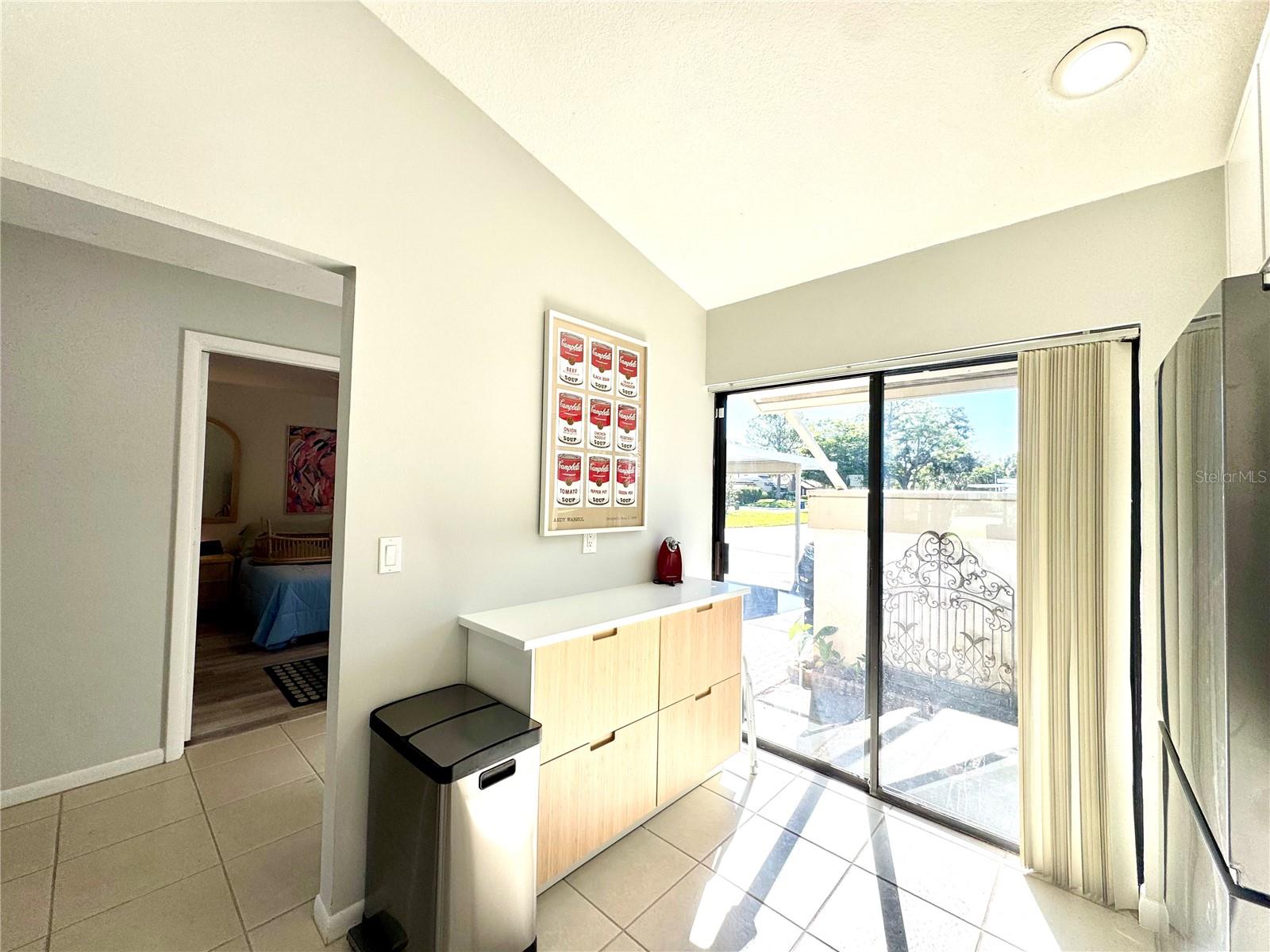 SOMERSET - Residential Lease