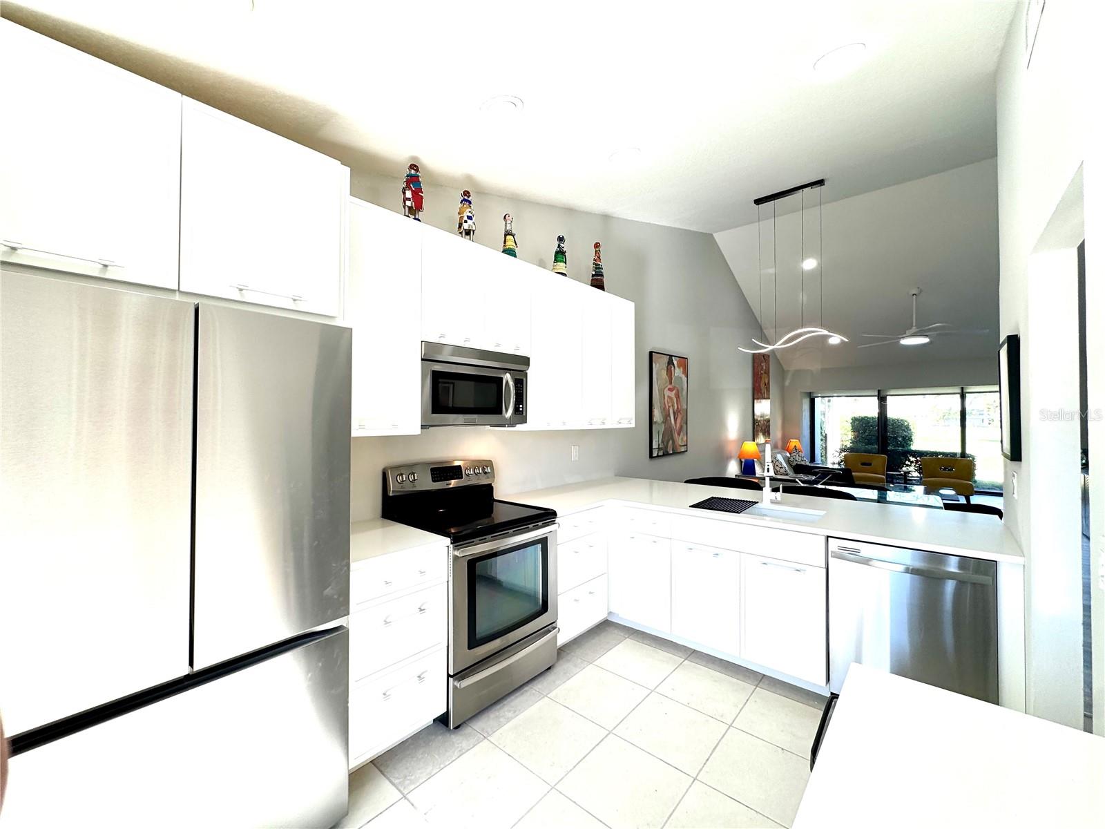 SOMERSET - Residential Lease