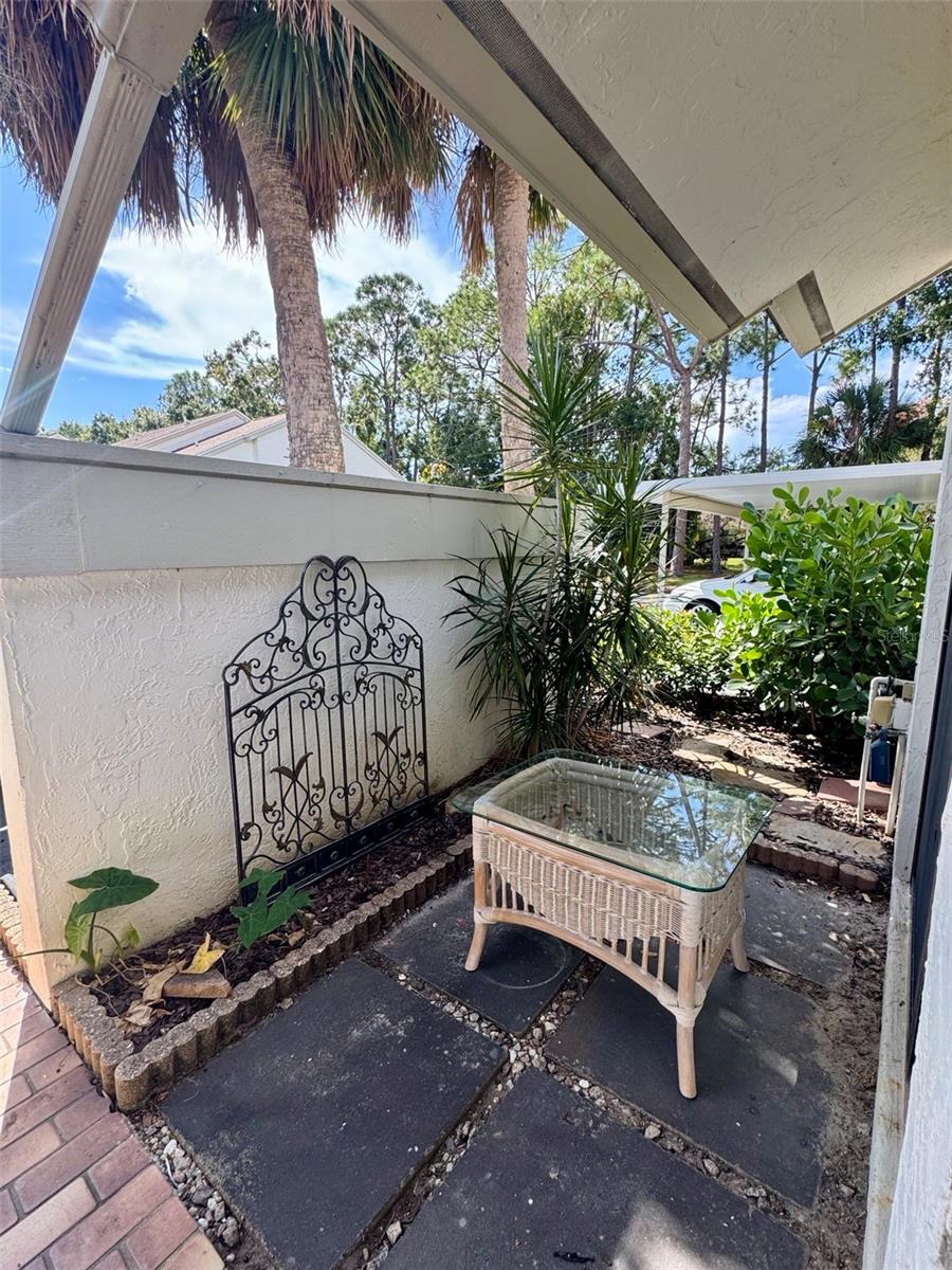 SOMERSET - Residential Lease