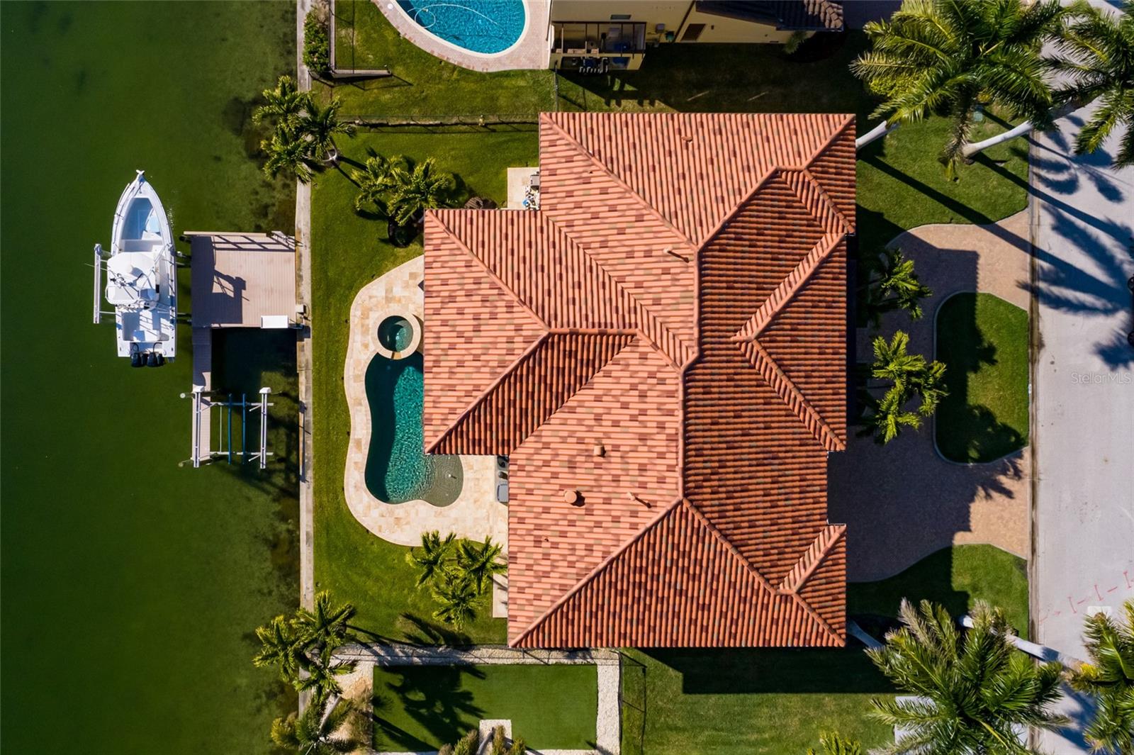 VENETIAN ISLES - Residential