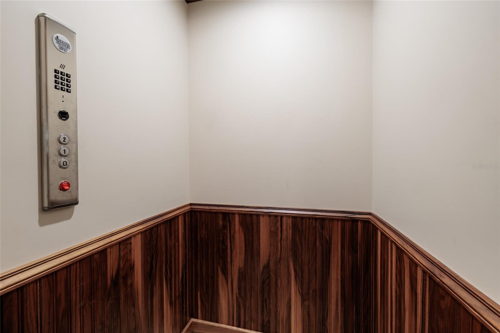 VENETIAN ISLES - Residential