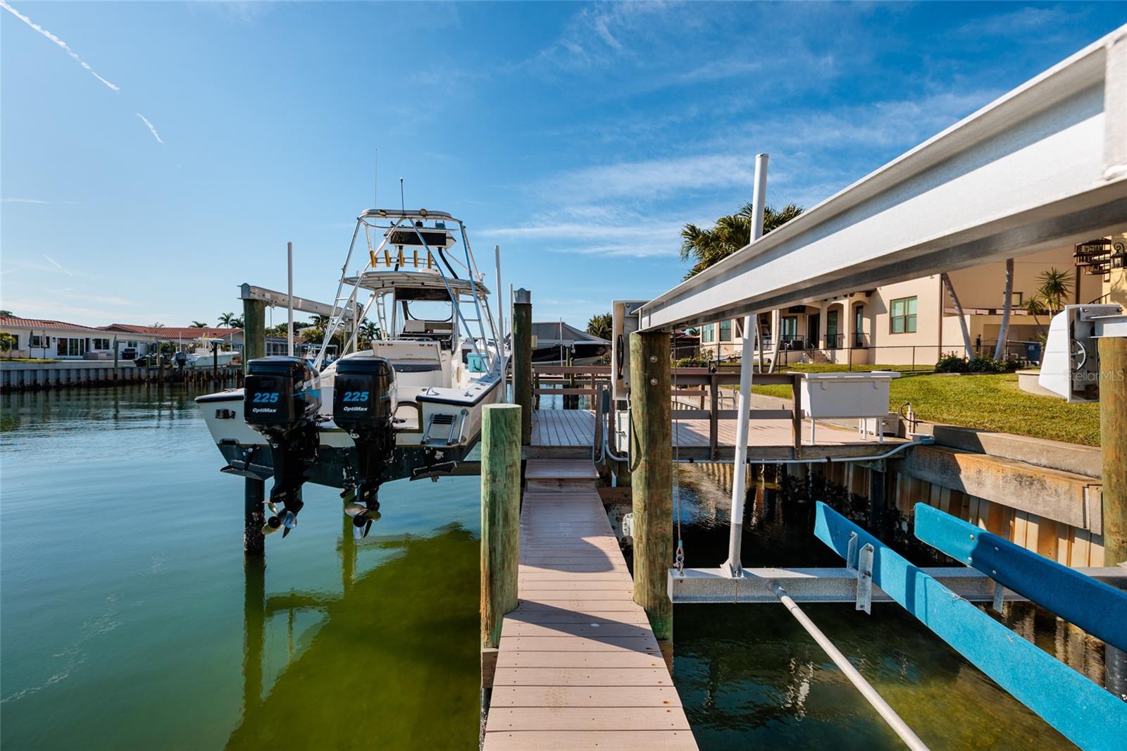 VENETIAN ISLES - Residential