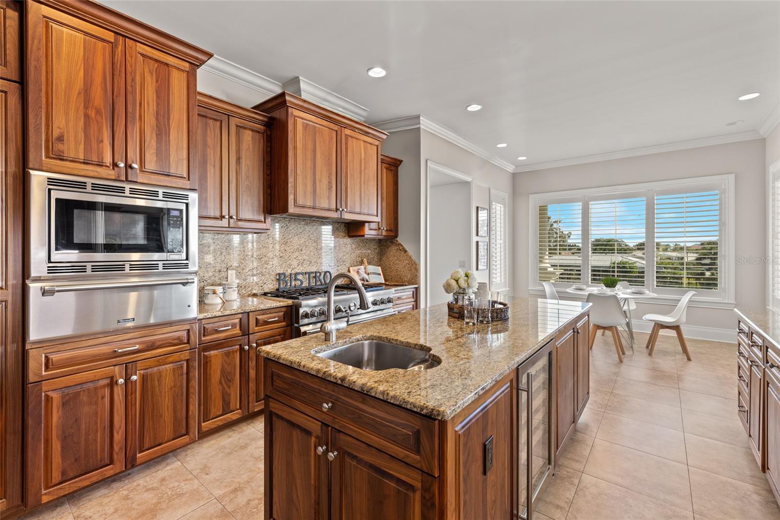 VENETIAN ISLES - Residential