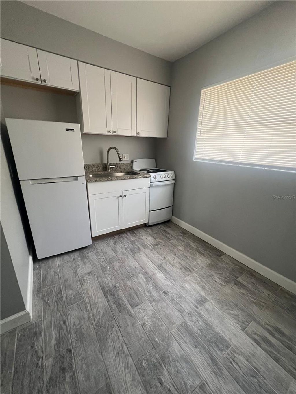 Photo of 865 5th Avenue N #17, St Petersburg, FL 33701 (MLS # TB8494454)