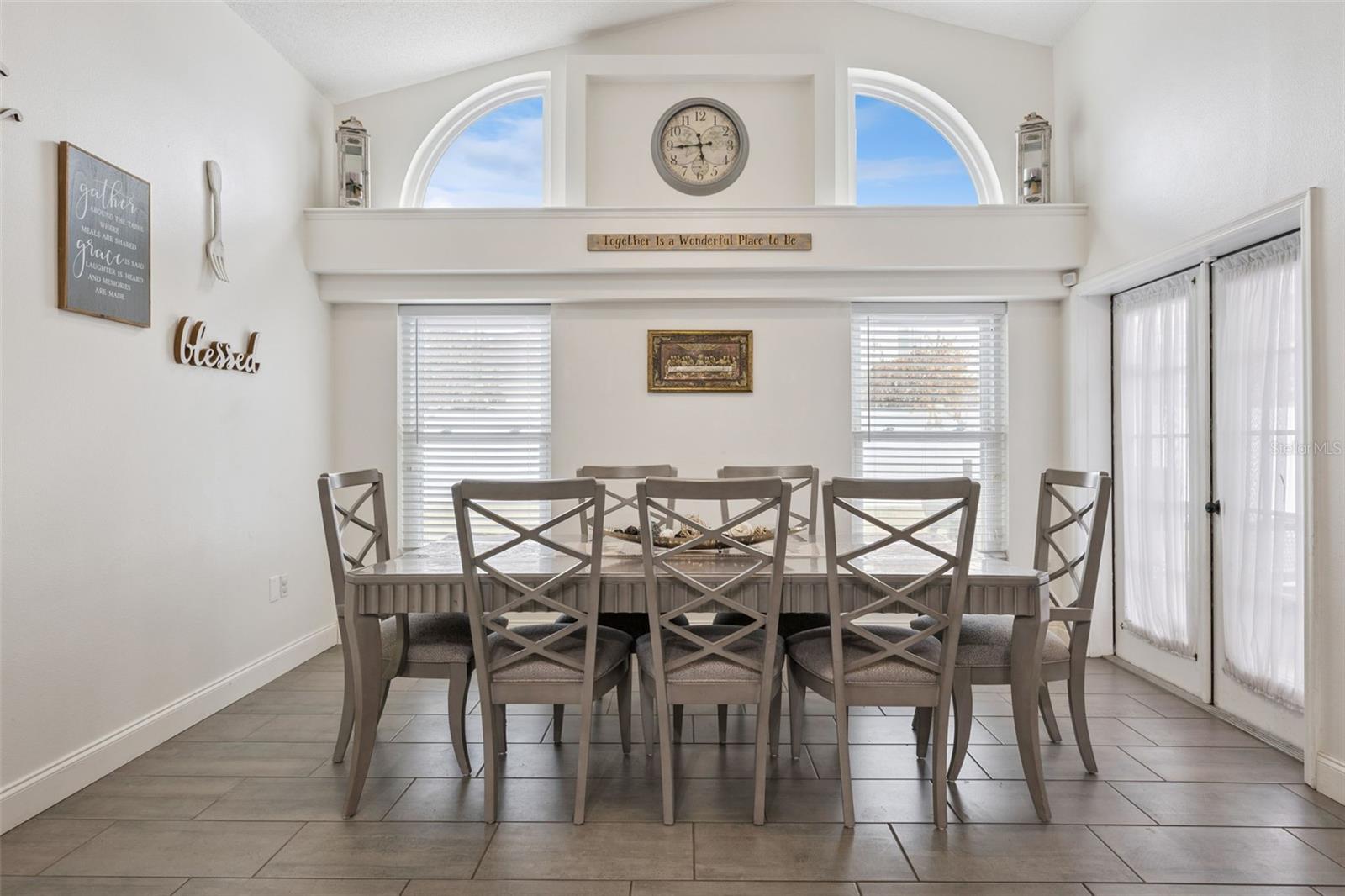 FALCON TRACE - Residential