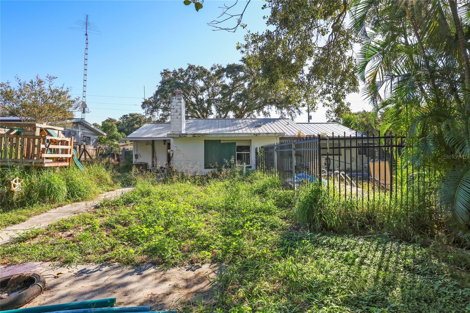 SOUTH LAKE ELBERT HGHTS - Residential