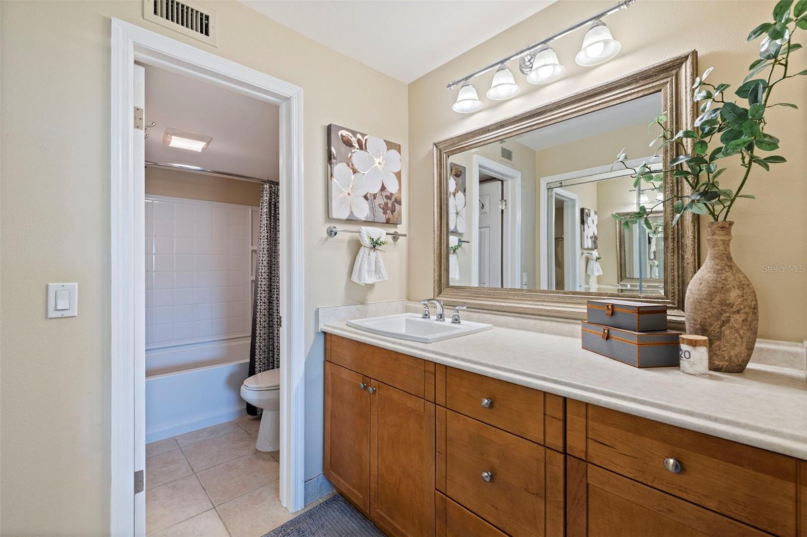 CORDOVA GREENS CONDO - Residential