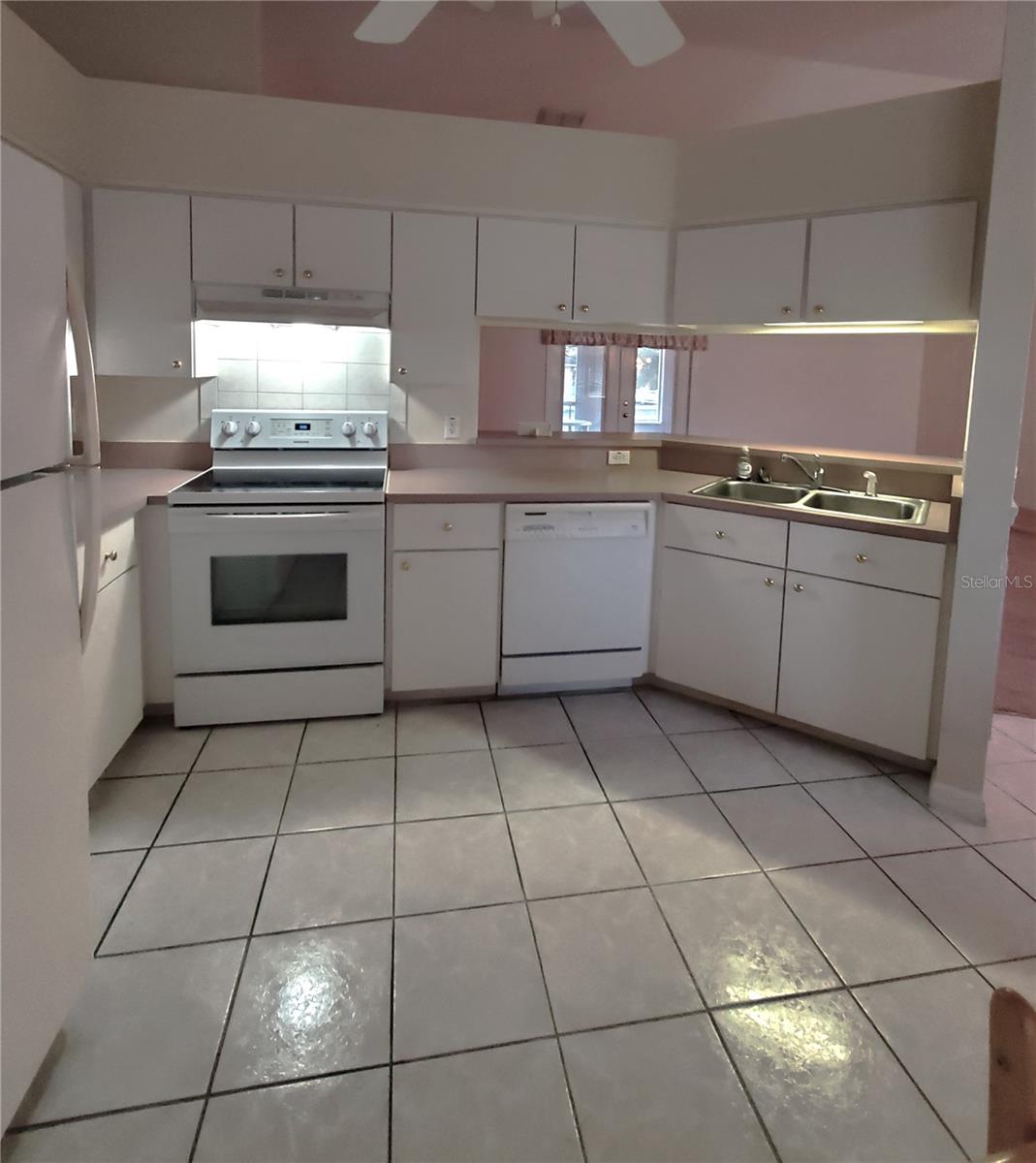 ORANGE BLOSSOM HILLS 08 - Residential