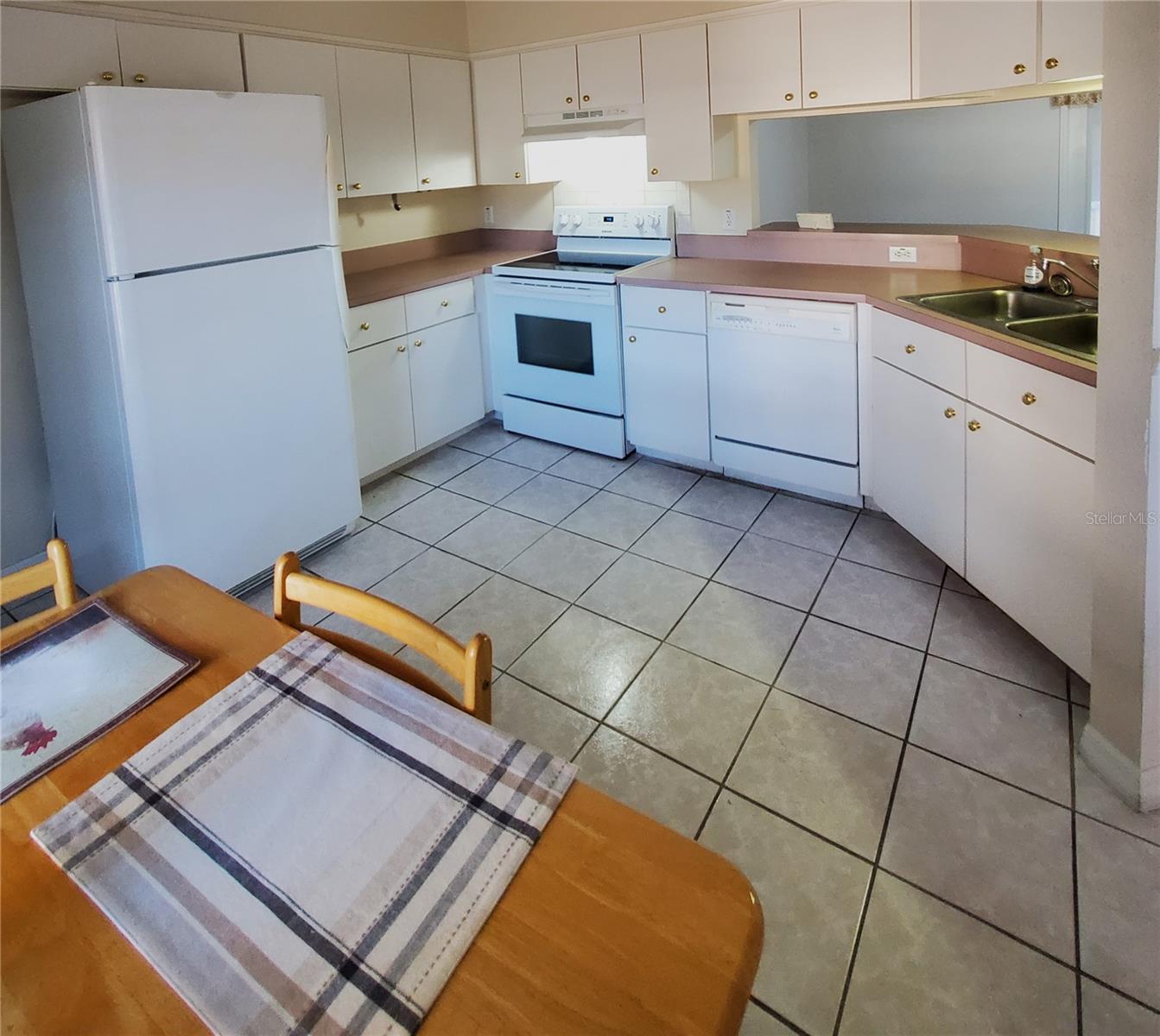 ORANGE BLOSSOM HILLS 08 - Residential