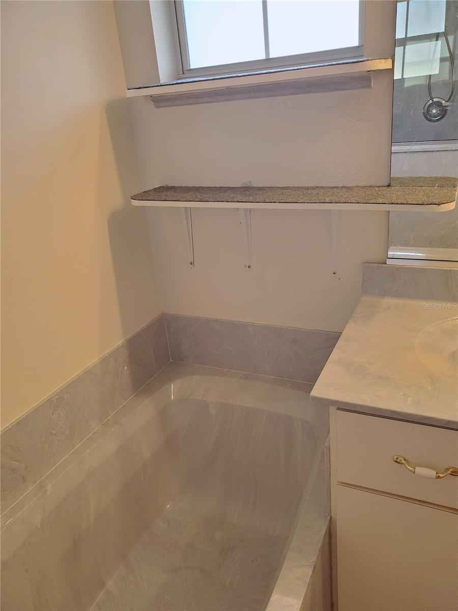 ORANGE BLOSSOM HILLS 08 - Residential