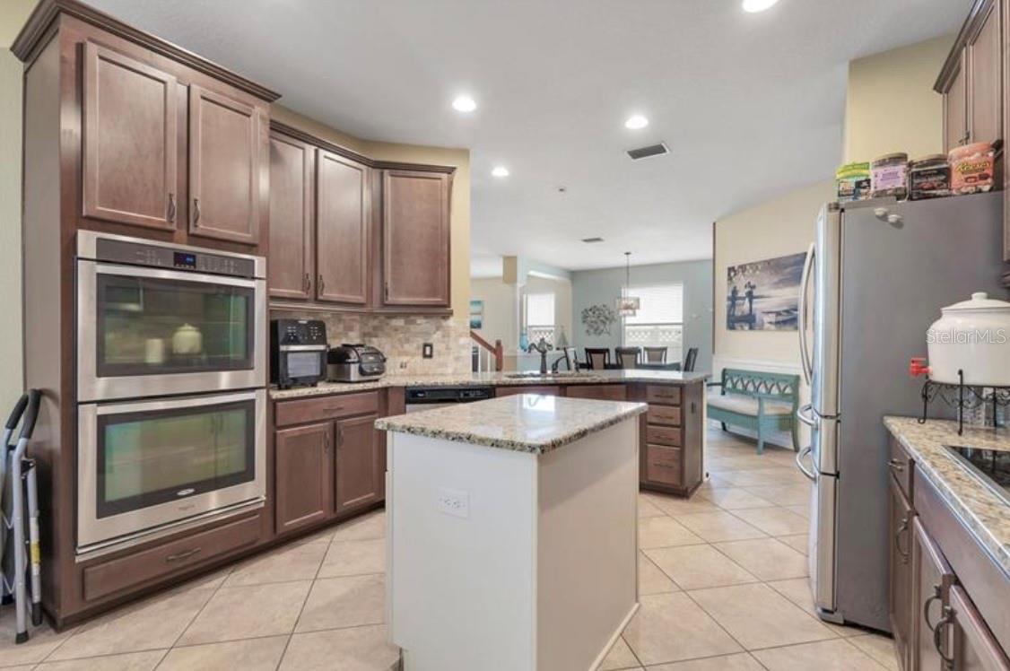 SEVEN OAKS PRCL C-1A & C-1B - Residential Lease