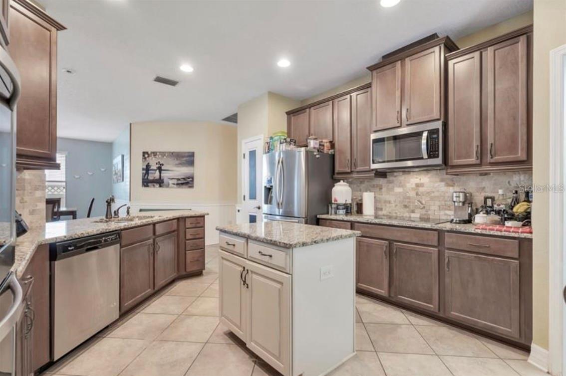 SEVEN OAKS PRCL C-1A & C-1B - Residential Lease