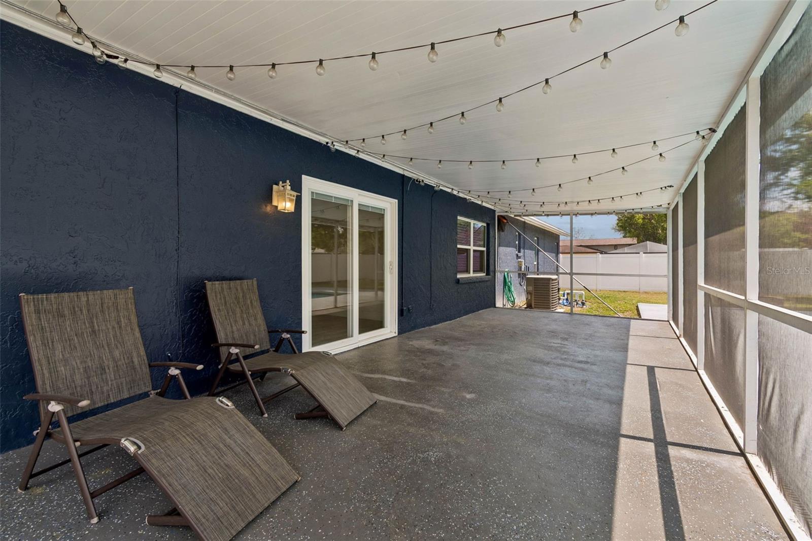 NORTHDALE SECTION C UNIT NO 2 E 4.5 FT OF LOT 27 A - Residential