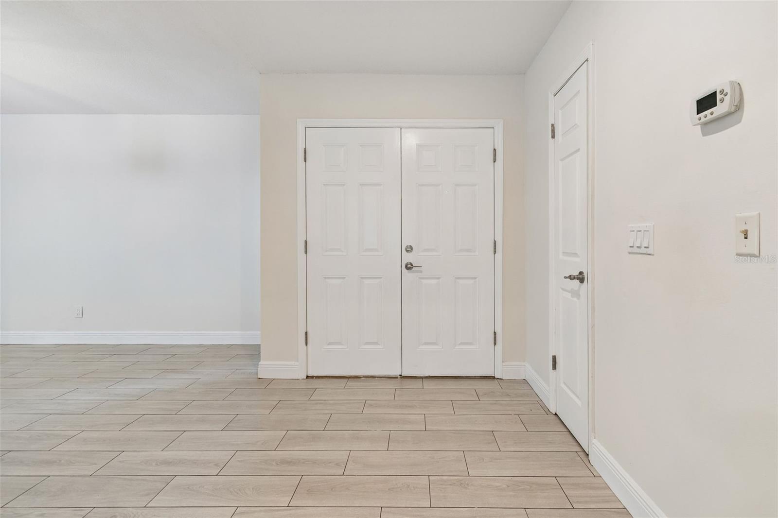 NORTHDALE SECTION C UNIT NO 2 E 4.5 FT OF LOT 27 A - Residential