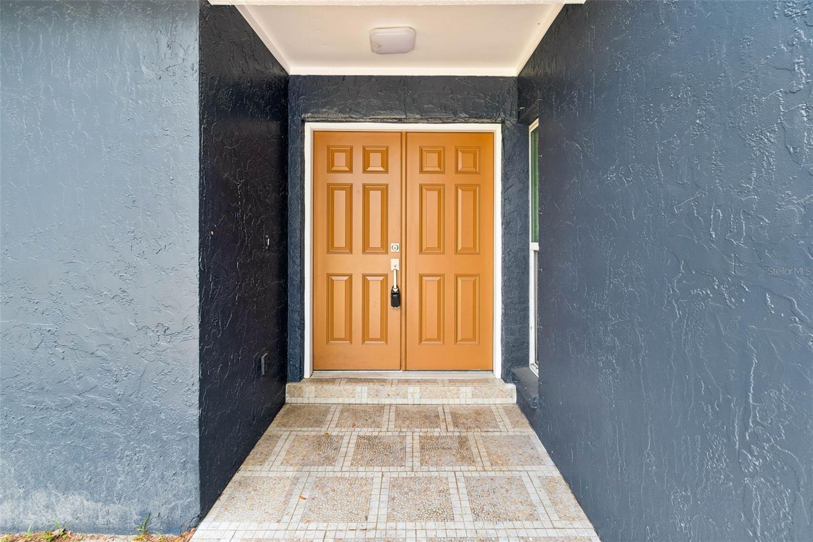 NORTHDALE SECTION C UNIT NO 2 E 4.5 FT OF LOT 27 A - Residential