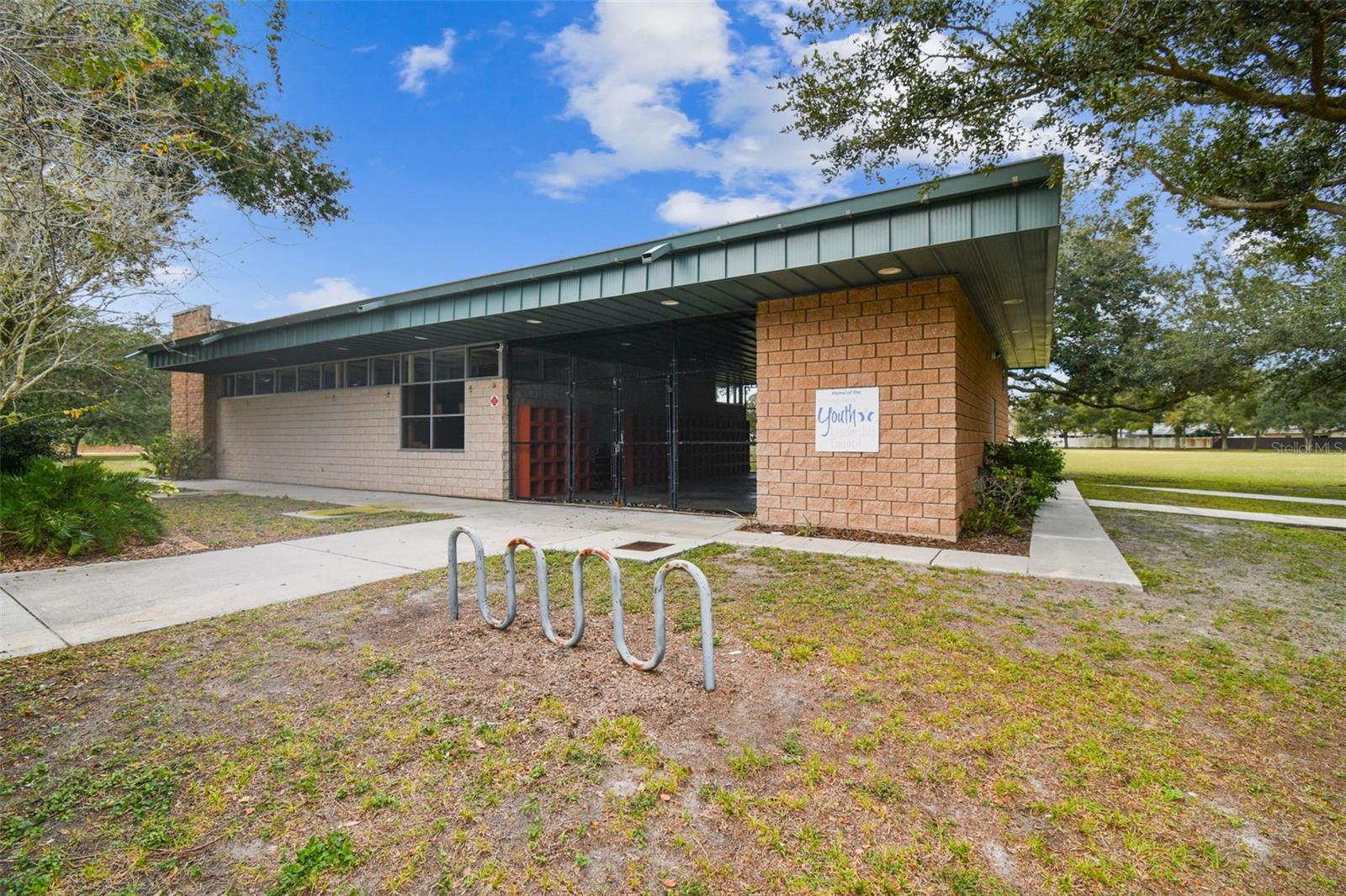 NORTHDALE SECTION C UNIT NO 2 E 4.5 FT OF LOT 27 A - Residential