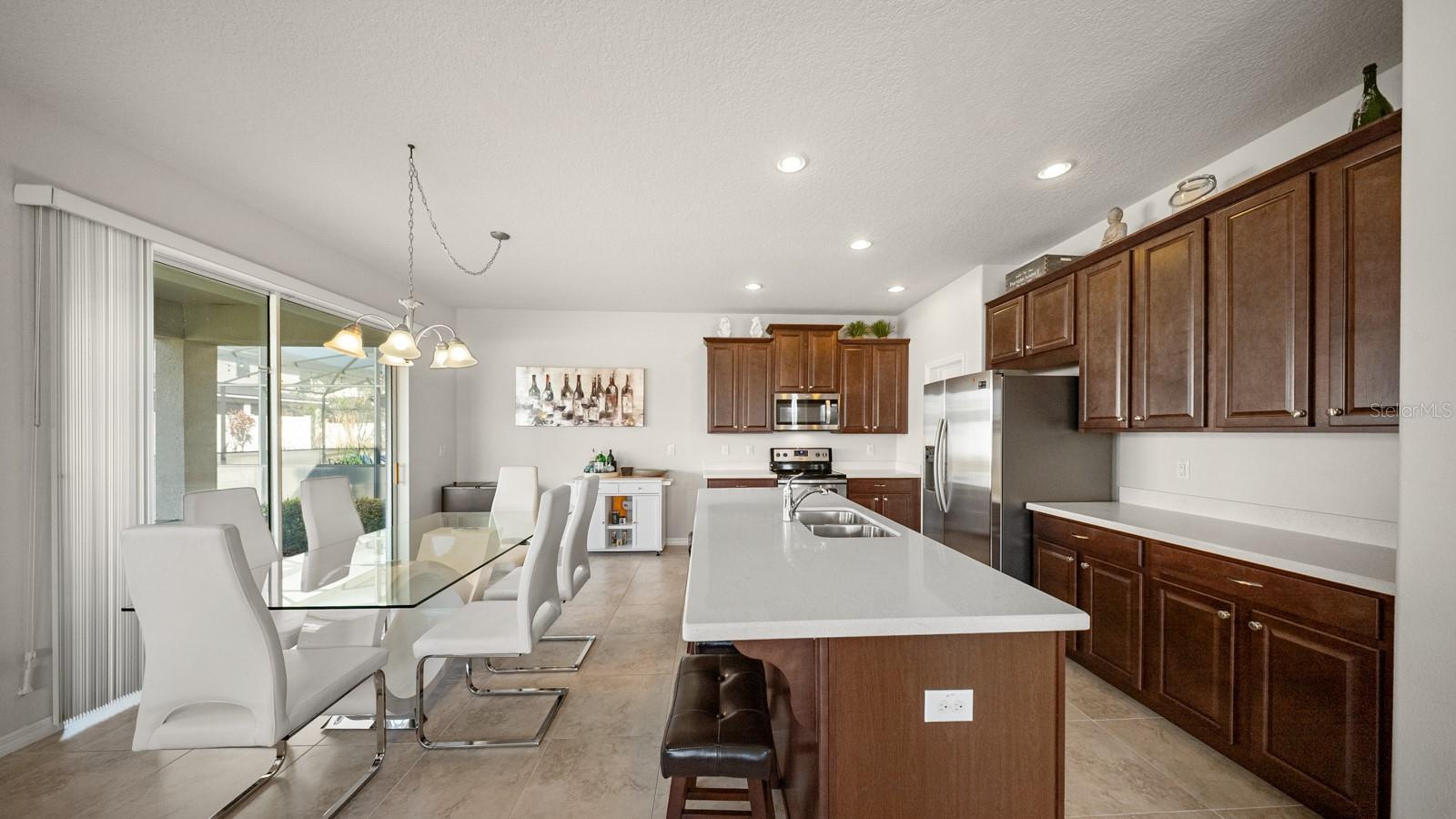 TAPESTRY PH 4 - Residential