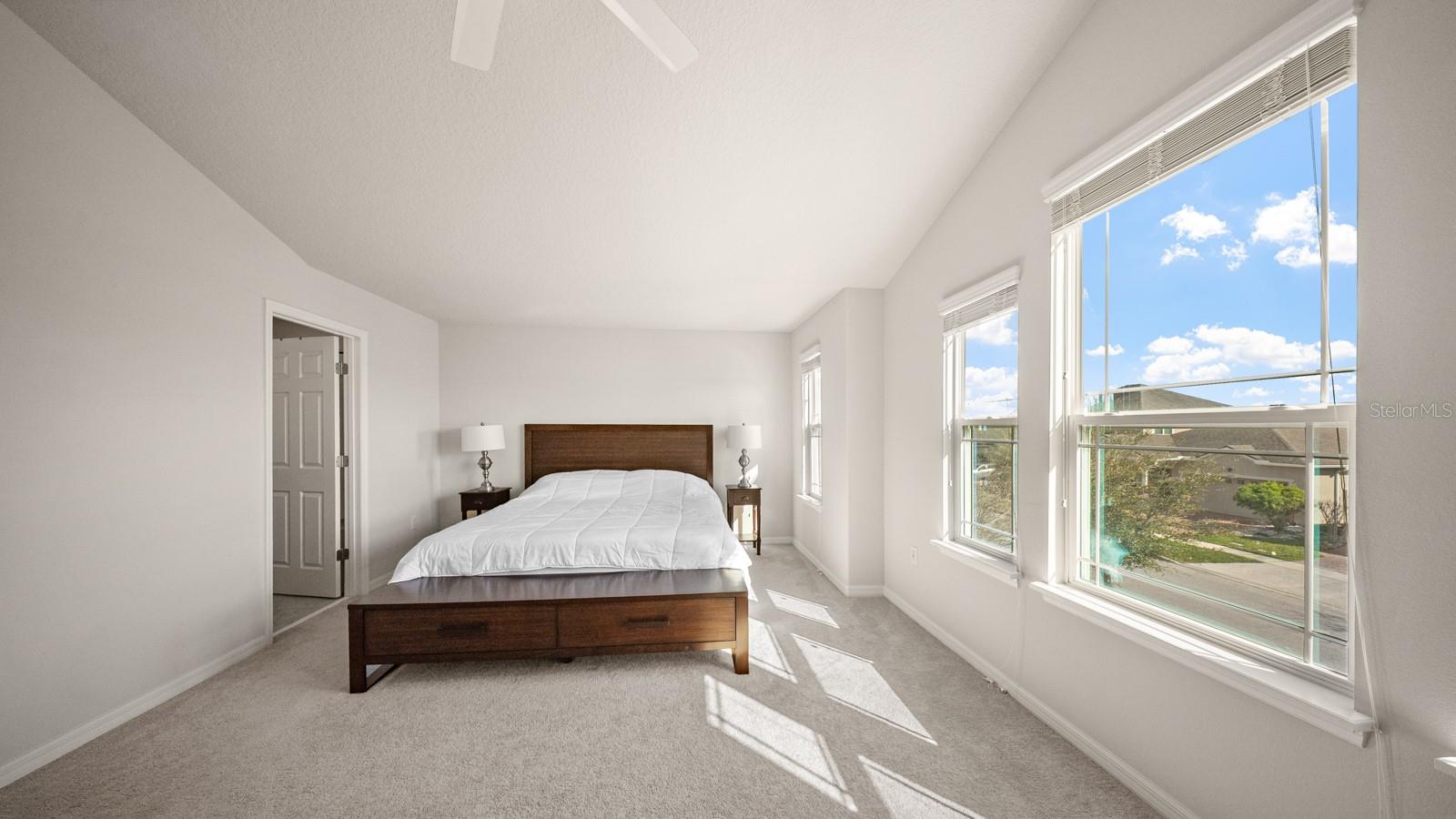 TAPESTRY PH 4 - Residential