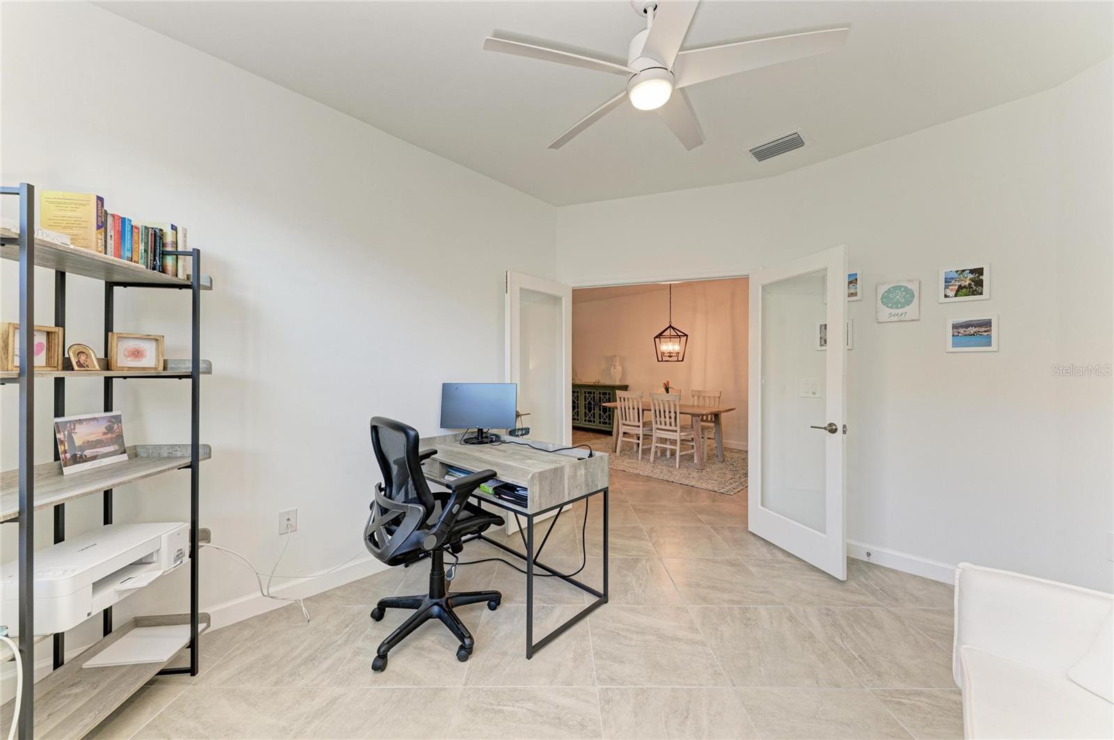 LORRAINE LAKES - Residential