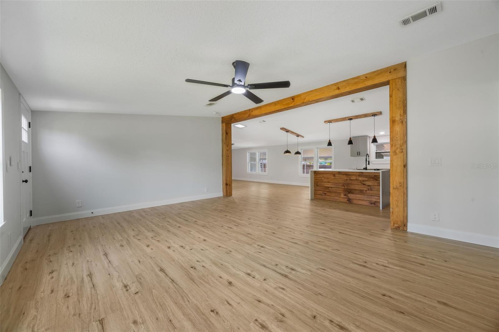 2351 TEMPLE LANE