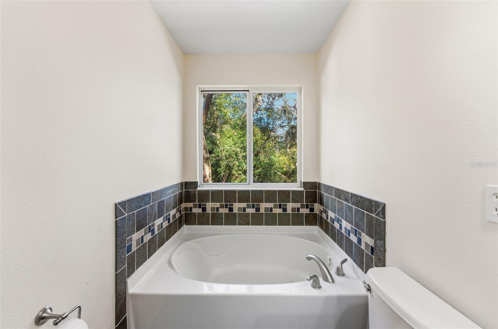 MANGO RIDGE TWNHMS - Residential