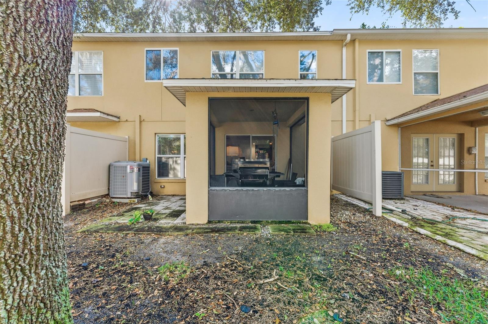 MANGO RIDGE TWNHMS - Residential