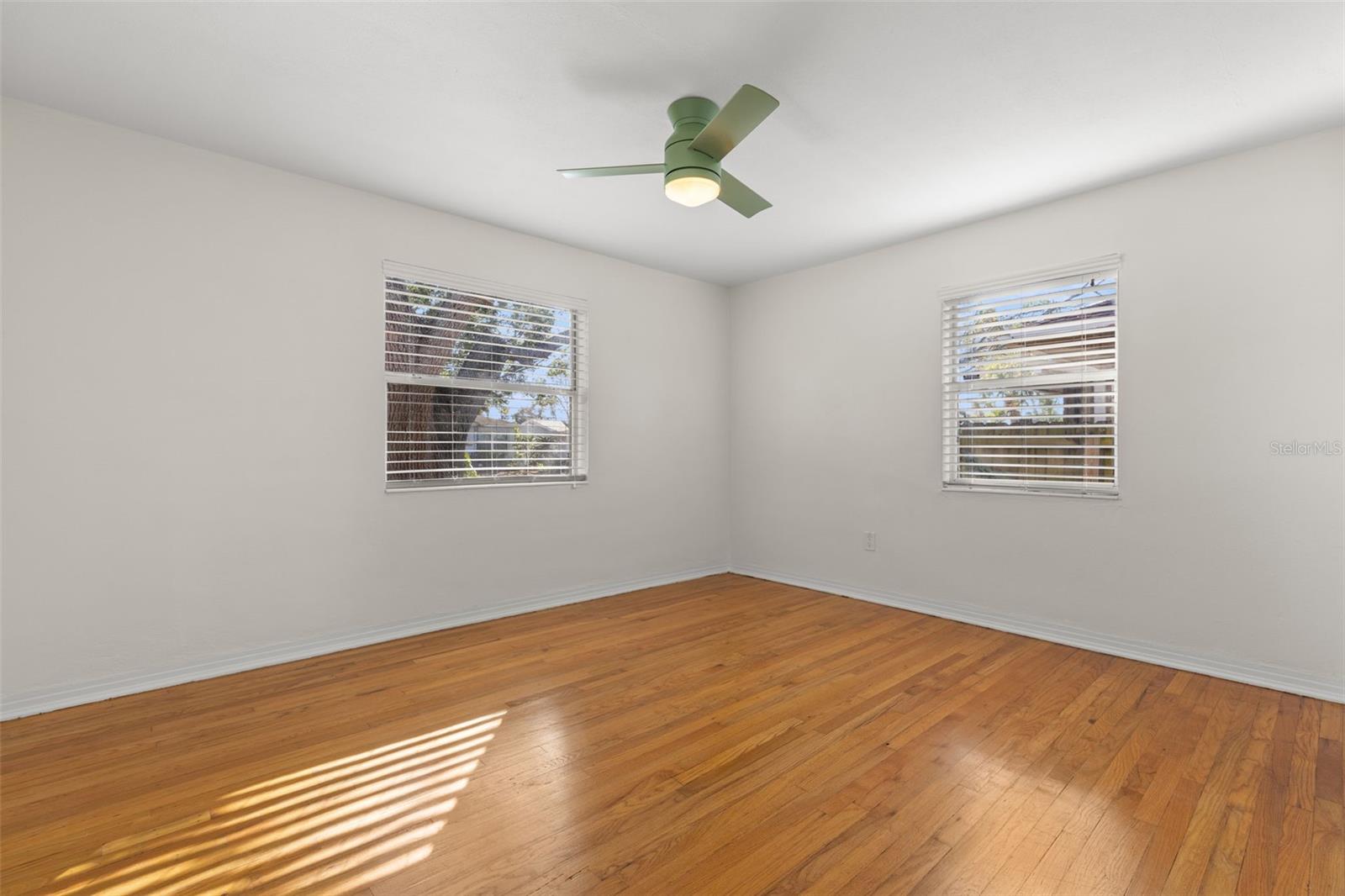 INTER BAY - Residential