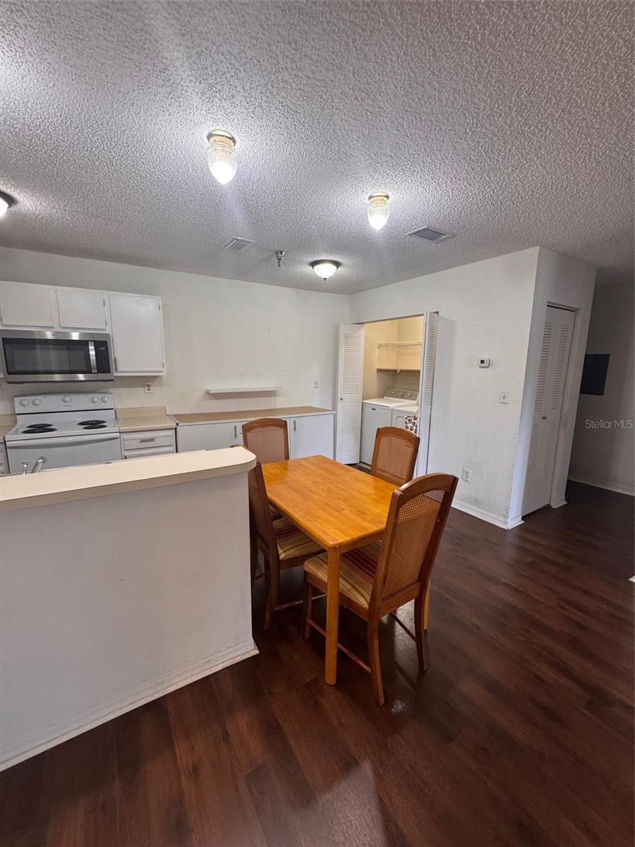 10265 GANDY BOULEVARD N 1607