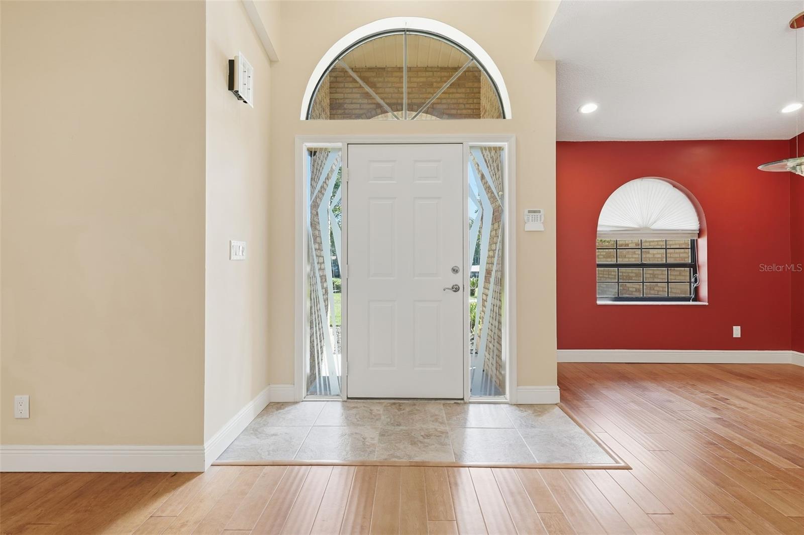 MOUNT PLYMOUTH - Residential