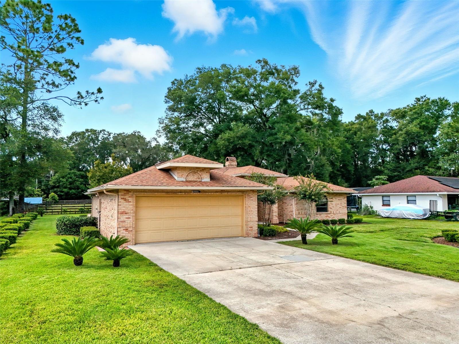 MOUNT PLYMOUTH - Residential