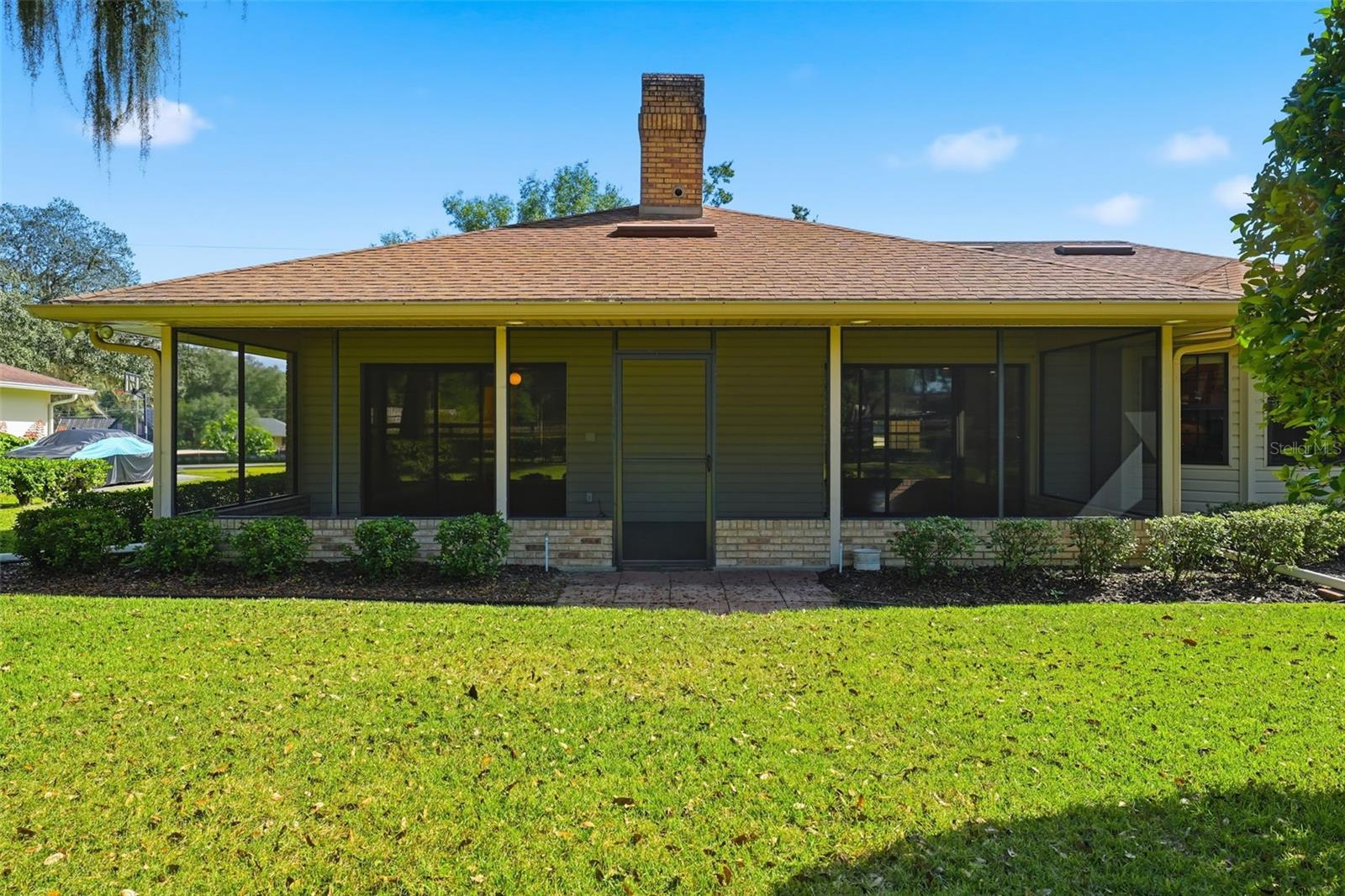 MOUNT PLYMOUTH - Residential