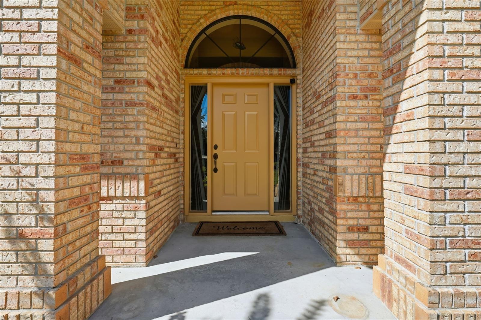 MOUNT PLYMOUTH - Residential