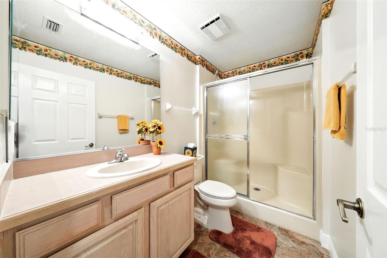 MOUNT PLYMOUTH - Residential