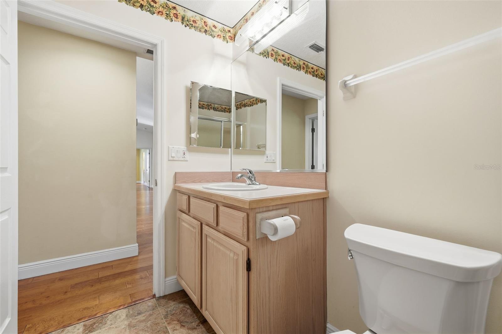 MOUNT PLYMOUTH - Residential