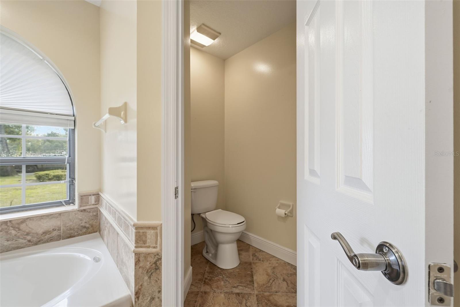 MOUNT PLYMOUTH - Residential