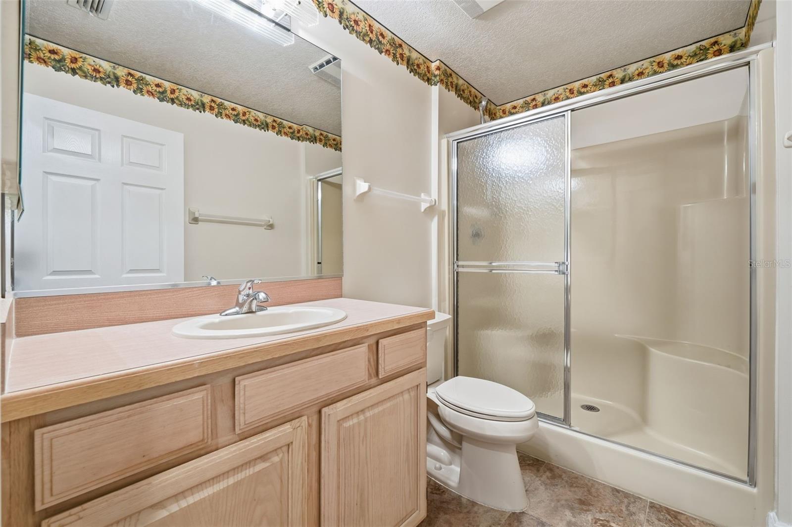 MOUNT PLYMOUTH - Residential