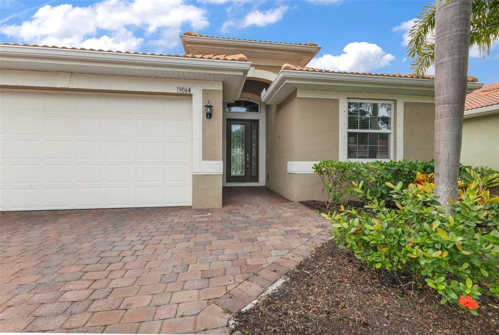 Photo of 19064 Billfish Avenue, Venice, FL 34292 (MLS # N6146062)
