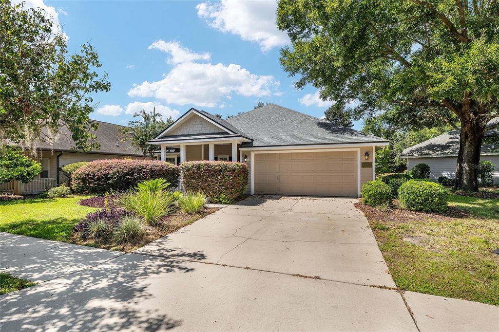Photo of 7932 SW 83rd Terrace, Gainesville, FL 32608 (MLS # GC534566)
