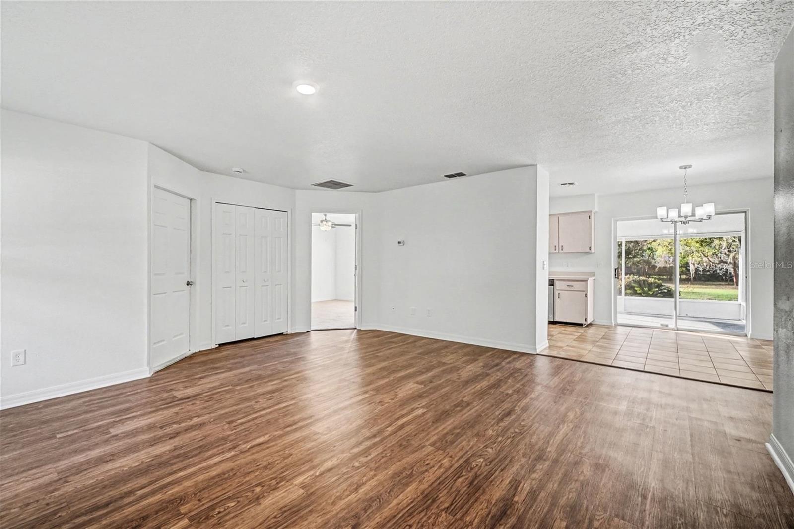 MOUNT DORA HARDING PLACE SUB - Residential