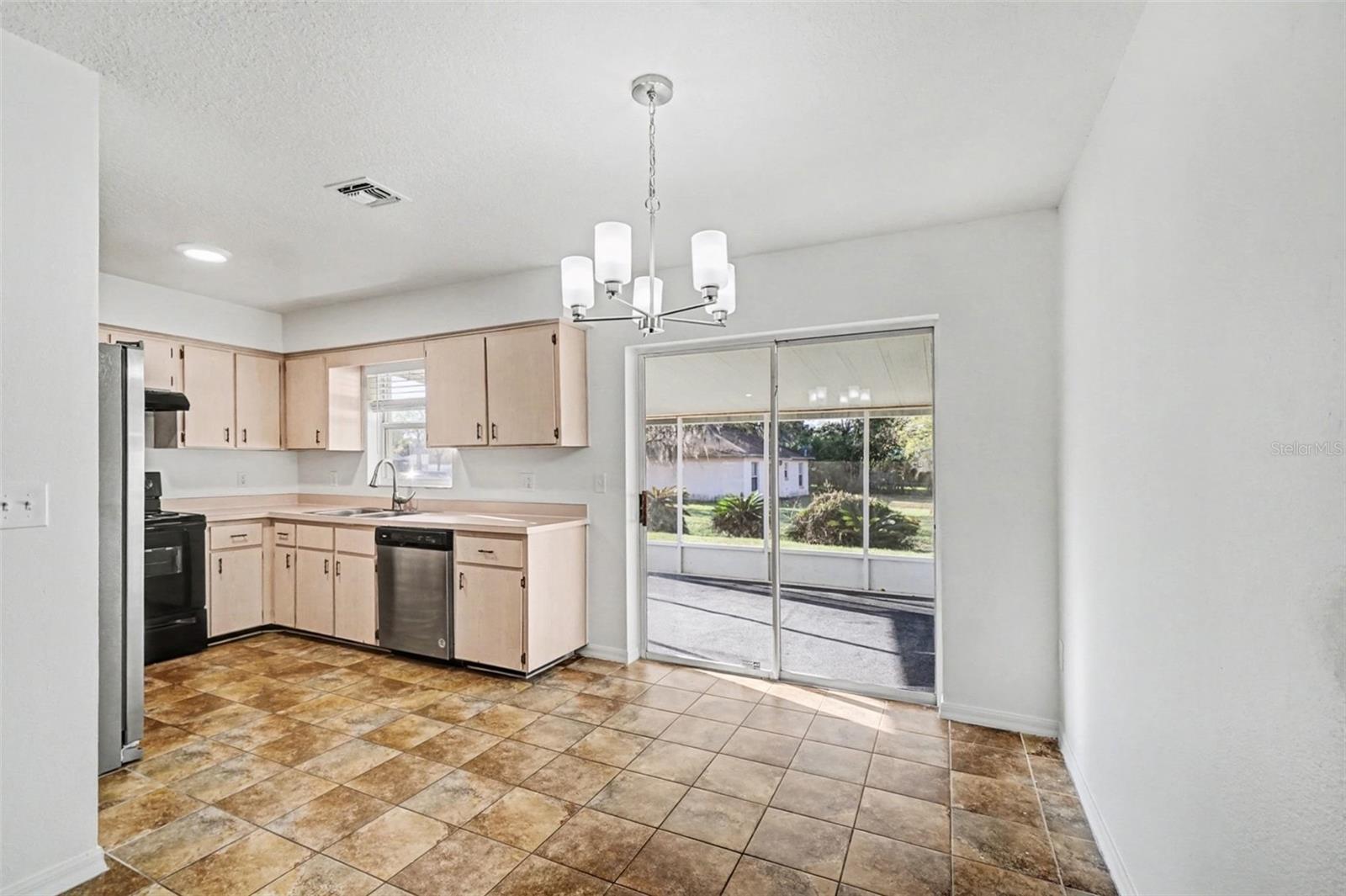 MOUNT DORA HARDING PLACE SUB - Residential