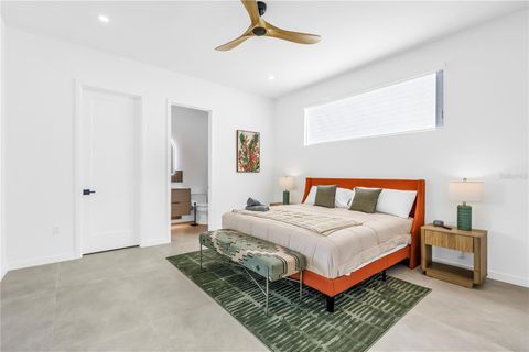 Tiny photo for 2305 Temple Street, Sarasota, FL 34239 (MLS # A4670467)