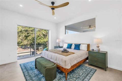 Tiny photo for 2305 Temple Street, Sarasota, FL 34239 (MLS # A4670467)