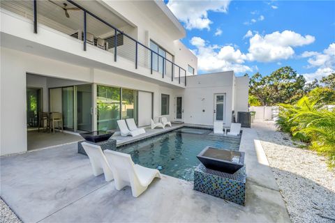 Tiny photo for 2305 Temple Street, Sarasota, FL 34239 (MLS # A4670467)