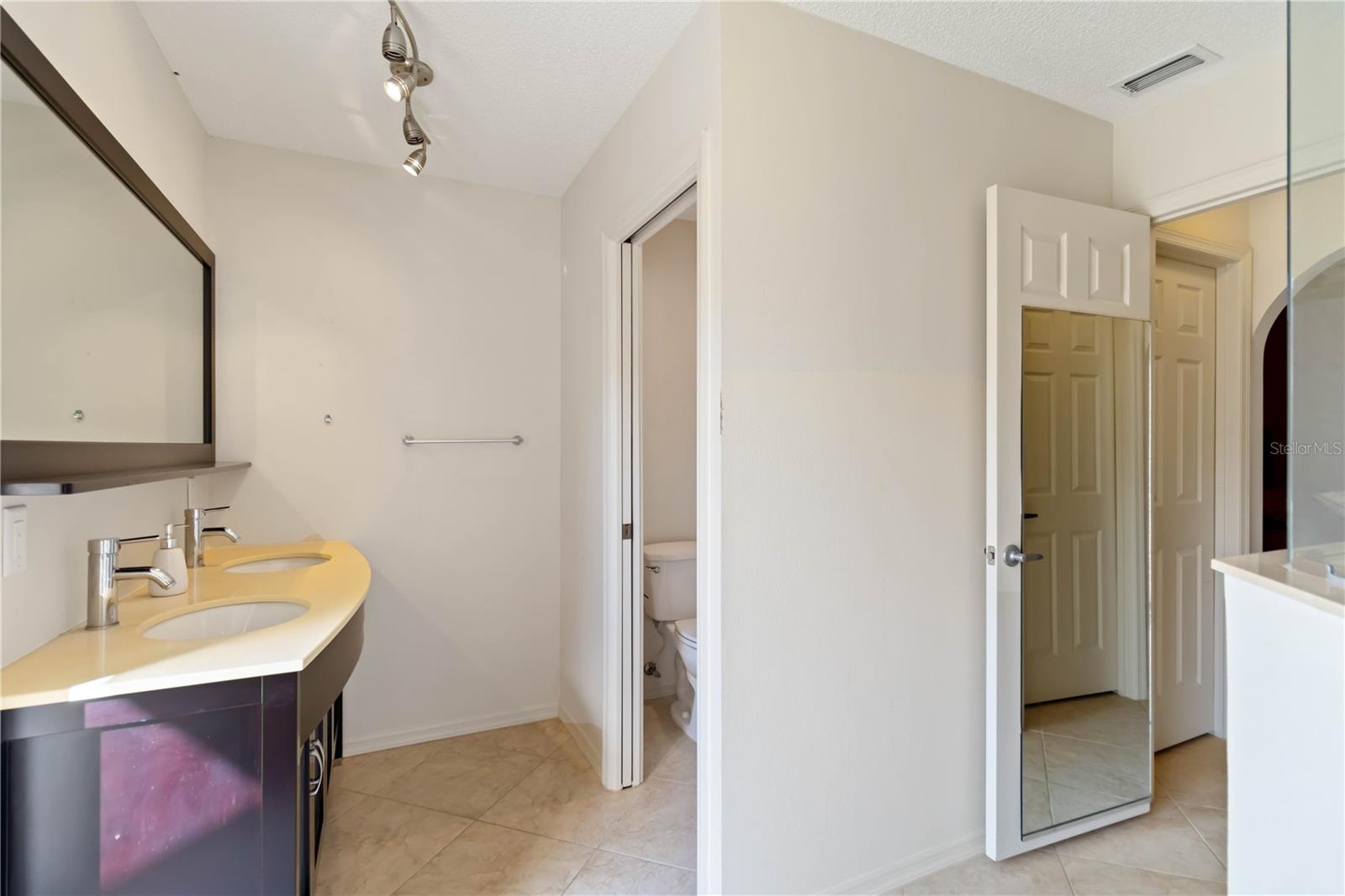 VIZCAYA PH 1, 2, 3, 4, 5, 7, 9, 12, 13, 15&16 - Residential