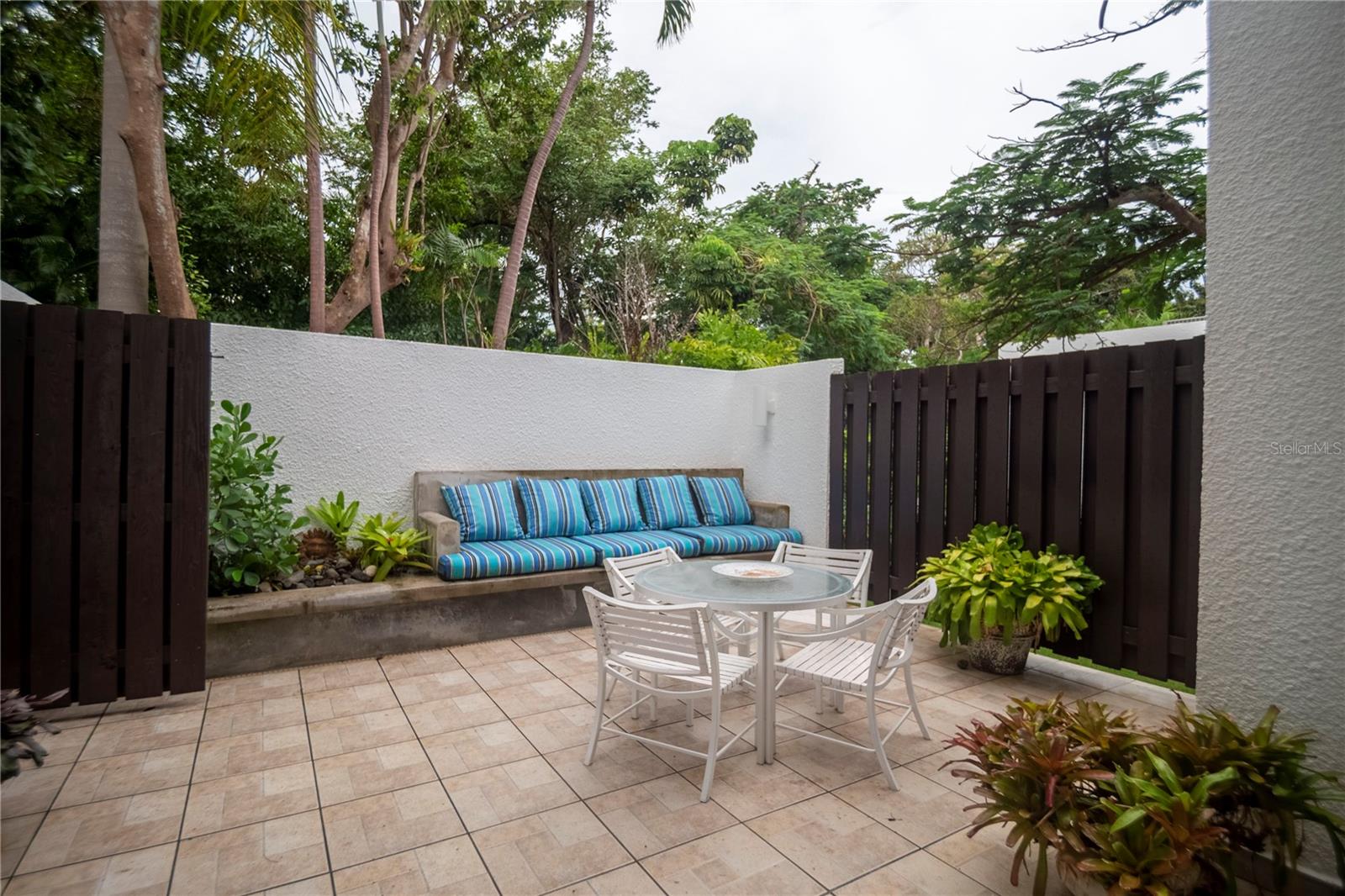 VILLA DORADA CONDOMINIUM RESORT - Residential