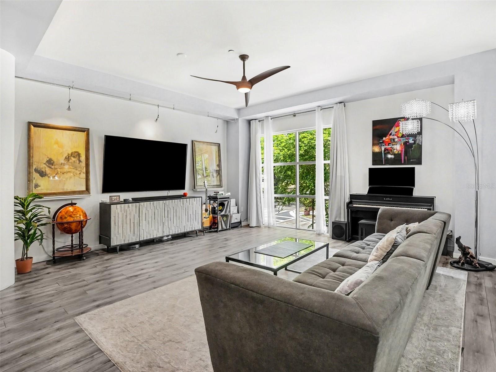 EOLA SOUTH CONDO - Residential