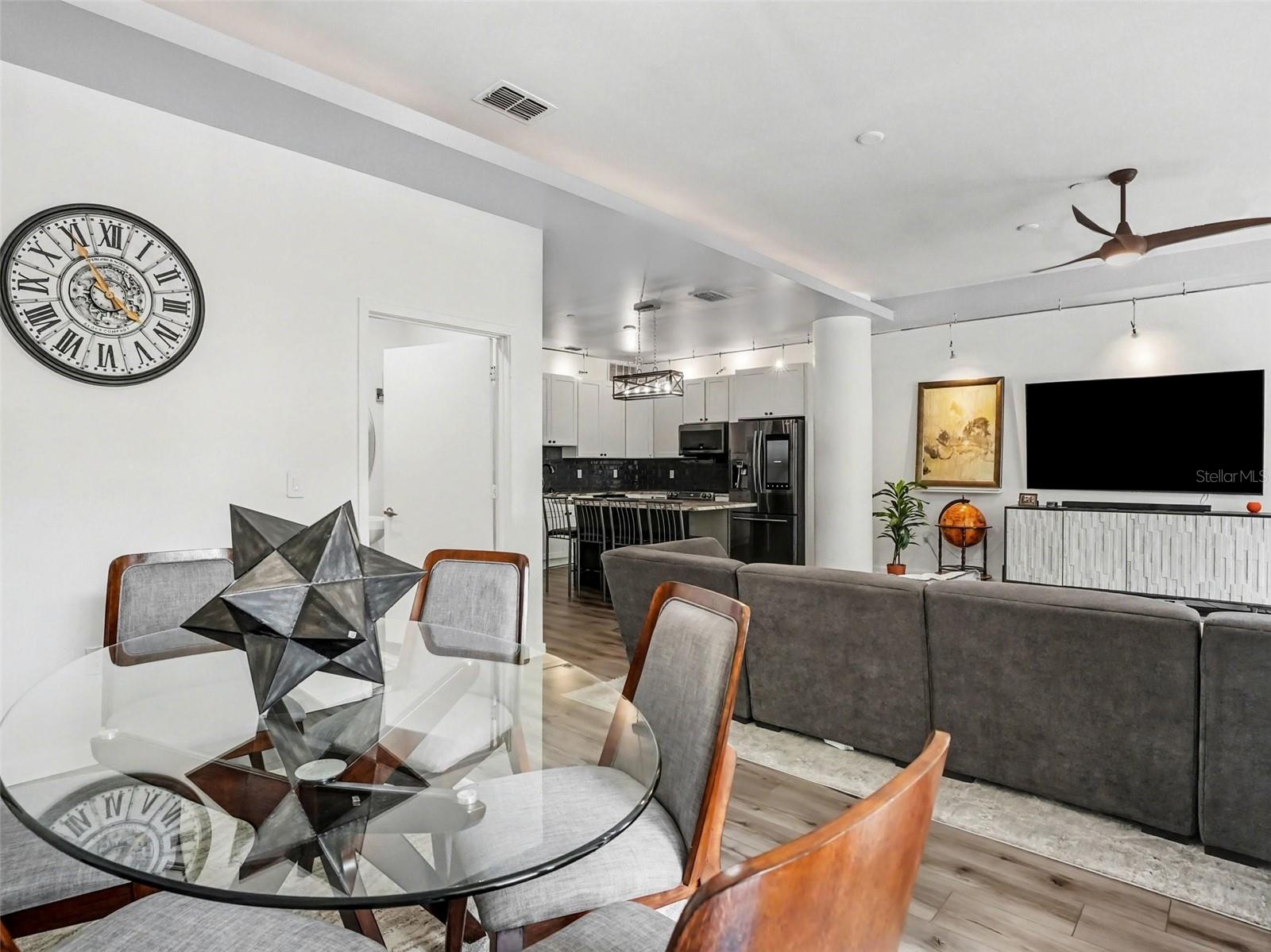 EOLA SOUTH CONDO - Residential